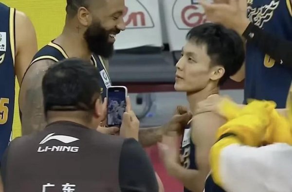 万博体育官网 徐杰绝杀救主！广东险胜山西，吉伦沃特狂砍46分